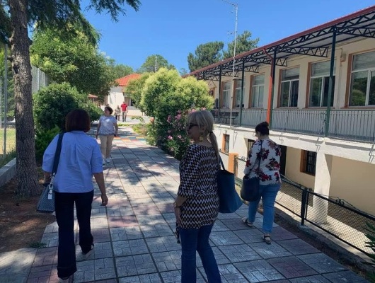 AIGINIONEWS: Επίσκεψη Αντιπεριφερειάρχη Πιερίας στο 2ο Δημοτικό Σχολείο Αιγινίου