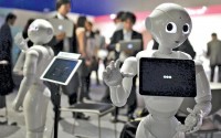Τα ρομπότ απειλούν τις θέσεις εργασίας